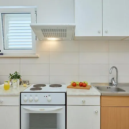 Marijana Apartman Mlini